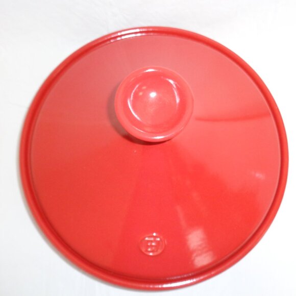 Emile Henry France Flame Red Tagine New without Box - Picture 2 of 9